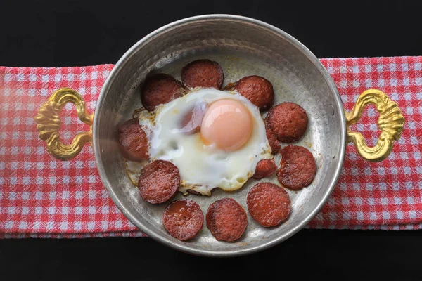 Frying Pan Delicious Scrambled Eggs Turkish Sausage Table Turkish Name — стоковое фото