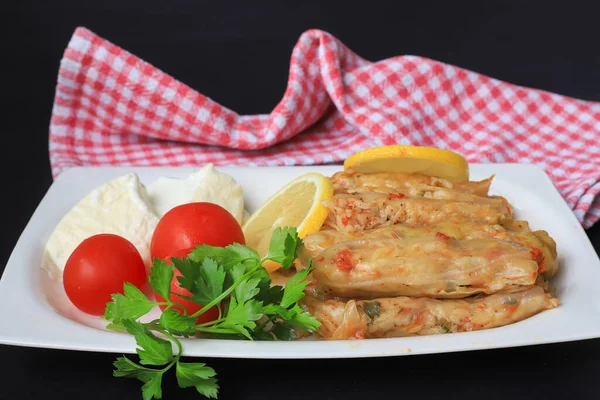 Lahana Sarma Traditionelles Türkisches Essen Ein Gekochtes Kohlblatt Das Mit — Stockfoto