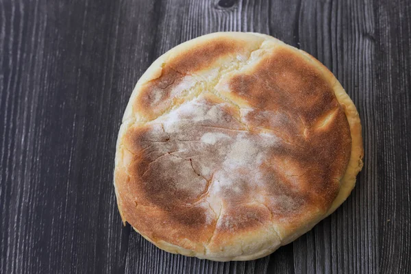 Pâine Pita Izolată Fundal Alb — Fotografie, imagine de stoc