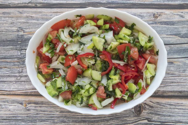 Salada Shepards Turca Com Pepino Tomate Cebola Vermelha Pimenta Salsa — Fotografia de Stock