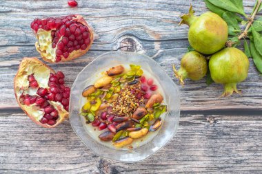 Geleneksel lezzetli Türk tatlıları; Ashura (Emin)