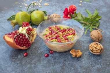 Geleneksel lezzetli Türk tatlıları; Ashura (Emin)