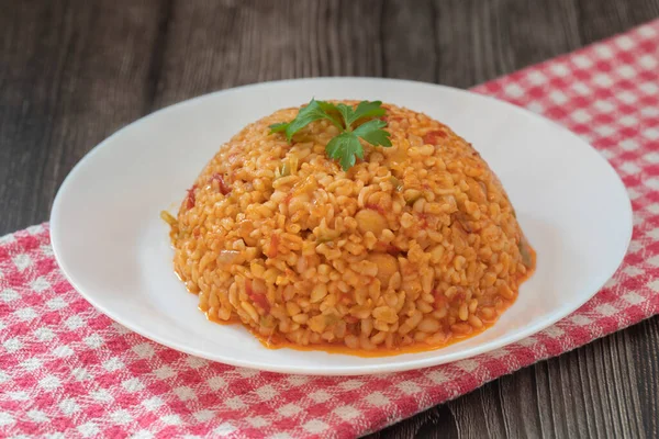 Bulgur Pilaf Tradicional Turco Con Pausa Tomate Plato Nombre Turco —  Fotos de Stock