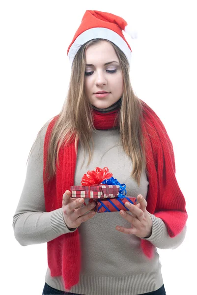 Wooman sentant avec des boîtes-cadeaux — Photo