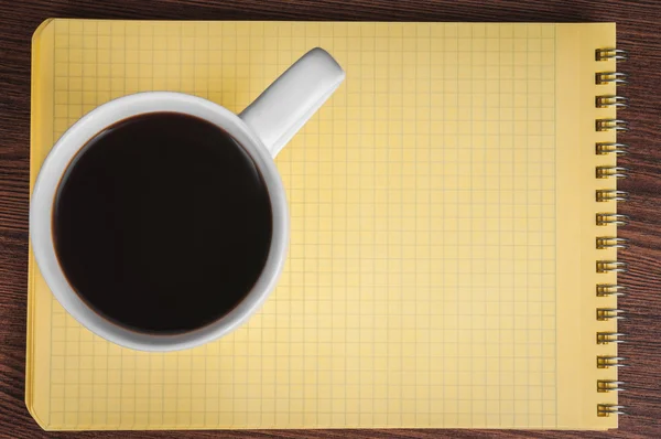 Κενό σημειωματάριο και φλιτζάνι καφέ — Φωτογραφία Αρχείου
