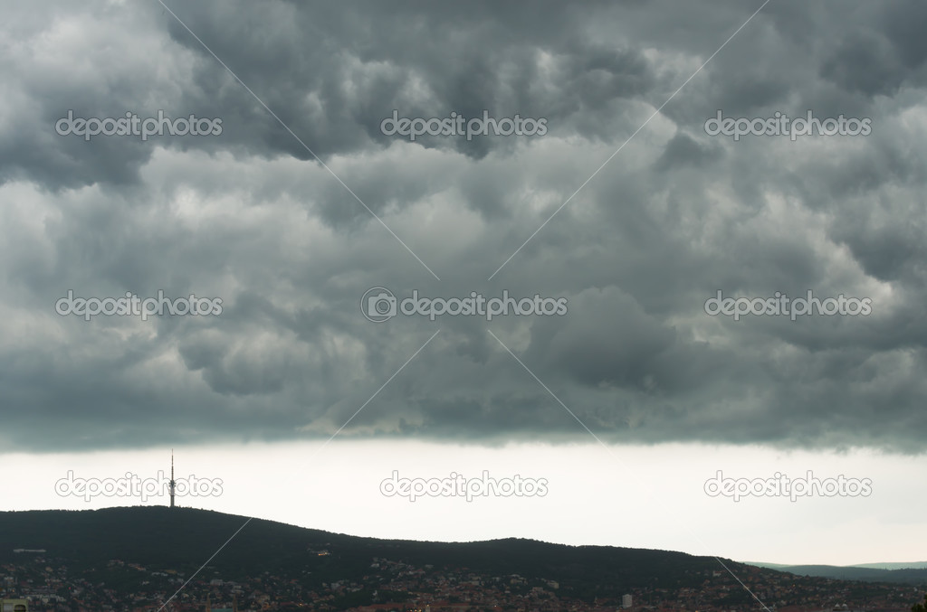 Gray clouds in the mountains