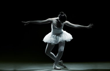 Ballet dancer-action clipart
