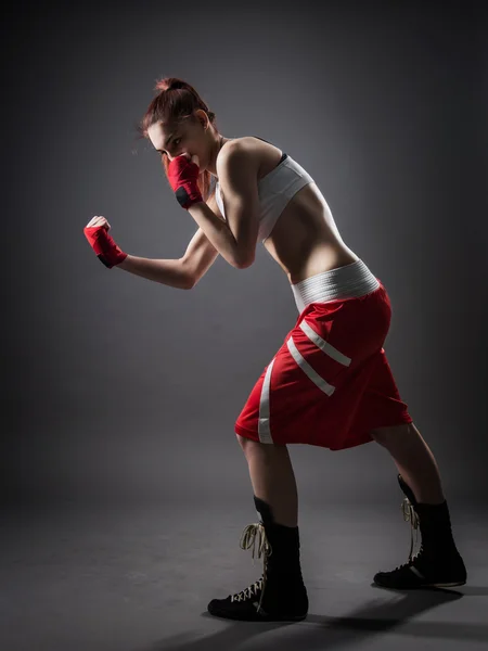 Mulher de boxe — Fotografia de Stock