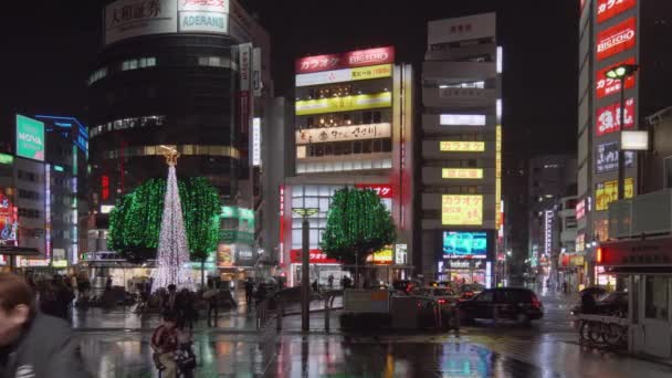 Tokyo Japón Noviembre 2019 Vídeo Panorámico Personas Caminando Una Noche — Vídeos de Stock