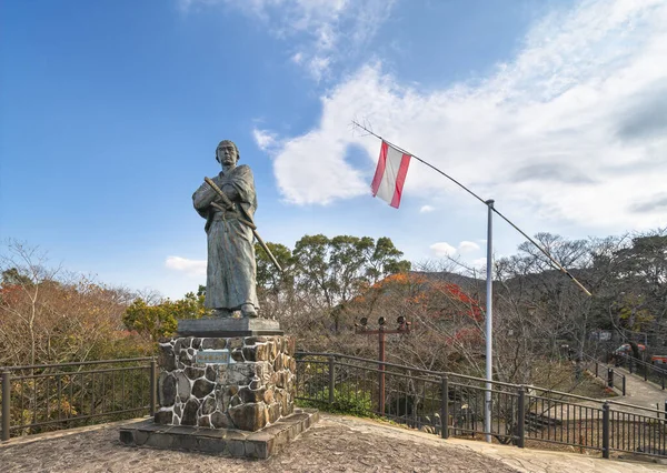 Nagasaki Kyushu December 2021 Kaientai Shipping Company Flag Aside Statue — Stockfoto