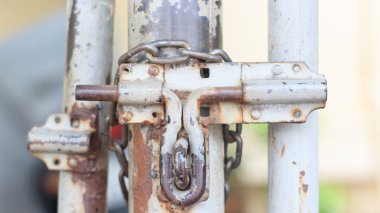 eski demir mandal aşınmış