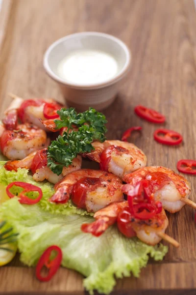 Fried shrimps with sauce — Stock Photo, Image