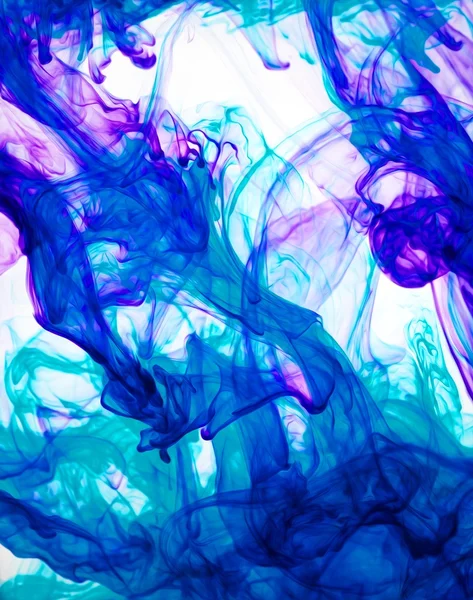 Blue and purple  inks in water — Stock Photo, Image