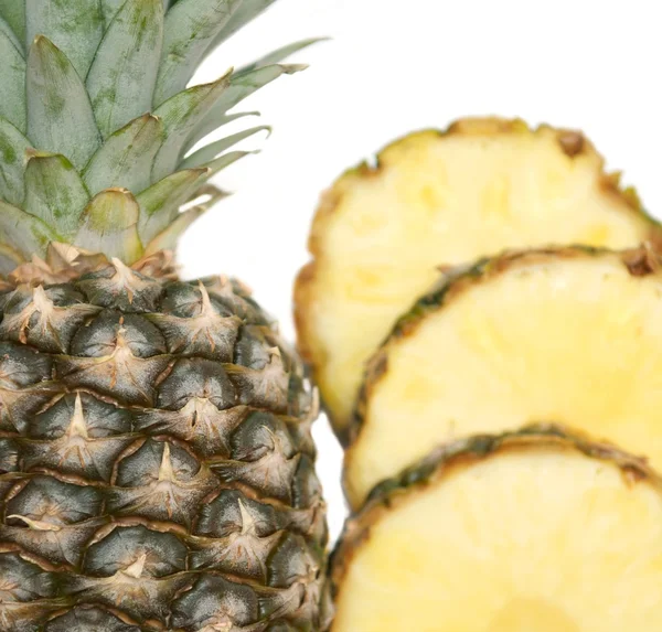 Szeletelt ananász — Stock Fotó