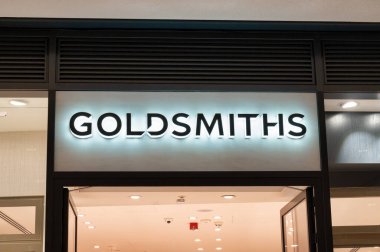 Edinburgh, İskoçya- 20 Kasım 2021 Edinburgh 'daki Goldsmiths mağazasının tabelası.