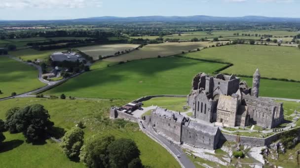 Aerial Video Rock Cashel Ireland — Stockvideo