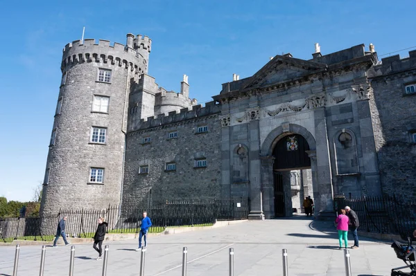 Kilkenny Irlanda Abril 2022 Entrada Castillo Kilkenny — Foto de Stock
