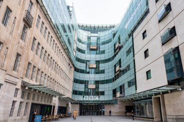 Londra, UK- 4 Mayıs 2022: Londra 'daki BBC Yayın Evi