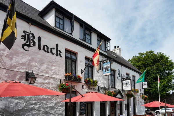 Caernarfon July 2022 Black Boy Inn Bar Restaurant Caernarfon North — Stock Photo, Image