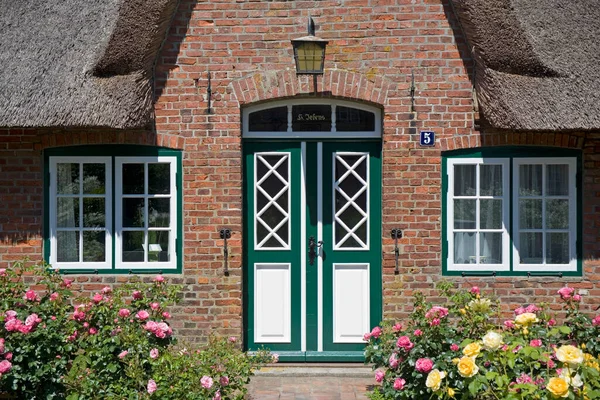 Входная Дверь Традиционного Фешенебельного Здания Фетхум Сирт Германия — стоковое фото