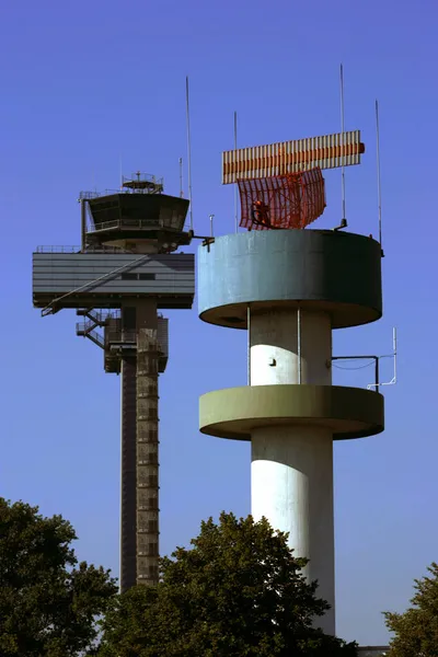 Torre Control Del Tráfico Aéreo Aeropuerto Duesseldorf Renania Del Norte — Foto de Stock