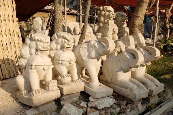 Produkcja Marmurowych Posągów Mandalay Myanmar — Zdjęcie stockowe