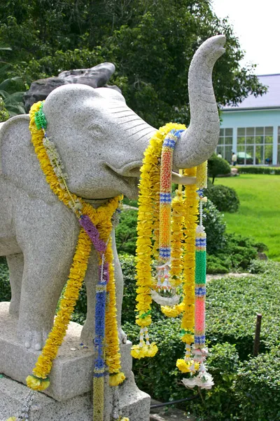 Tailandia Siam Wat Yansangwararam Elefante Estatua — Foto de Stock