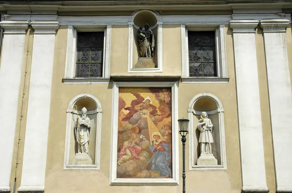 斯洛文尼亚卢布尔雅那圣尼古拉大教堂 — 图库照片