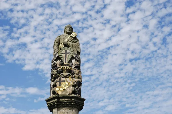 Фонтанная Скульптура Святой Петр Брилон Северный Рейн Вестфалия Германия — стоковое фото
