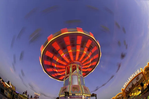 Chairoplane Auf Kirmes — Stockfoto