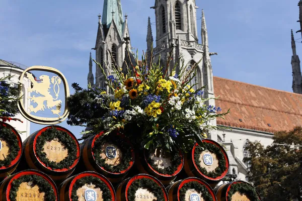 Παραδοσιακή Παρέλαση Εγκαινίων Oktoberfest Φεστιβάλ Μπύρας Μονάχου Βαυαρία Γερμανία — Φωτογραφία Αρχείου