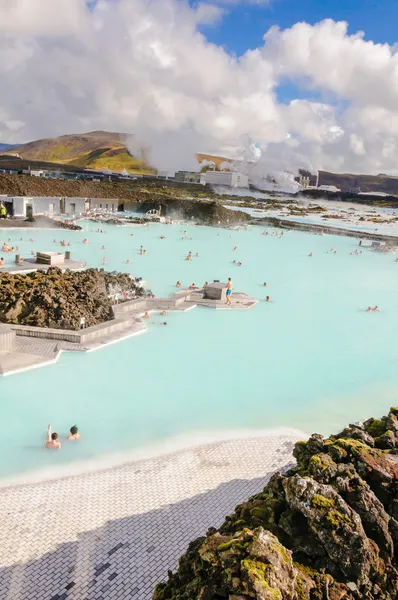 Modrá Laguna - slavný islandský spa a geotermální elektrárny — Stock fotografie