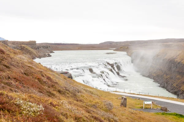 Gullfoss-Wasserfall am Fluss hvita - Island — Stockfoto