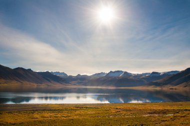 İzlandalı yataygullfoss Şelalesi