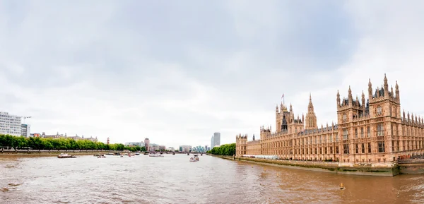Casas del Parlamento en Londres, Inglaterra — Foto de Stock