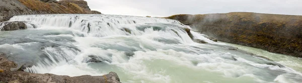 Cachoeira Gullfoss no rio Hvita - Islândia — Fotografia de Stock