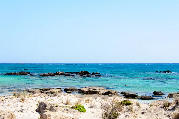 Elafonissi beach, with pinkish white sand and turquoise water, island of Crete, Greece — Stock Photo, Image