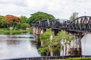 ili kanchanaburi, Tayland kwai Nehri üzerinde köprü
