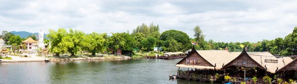 クウェー川、カンチャナブリ県、タイでカンチャナブリ、タイ - 5 月 23 日 2014:view. — ストック写真