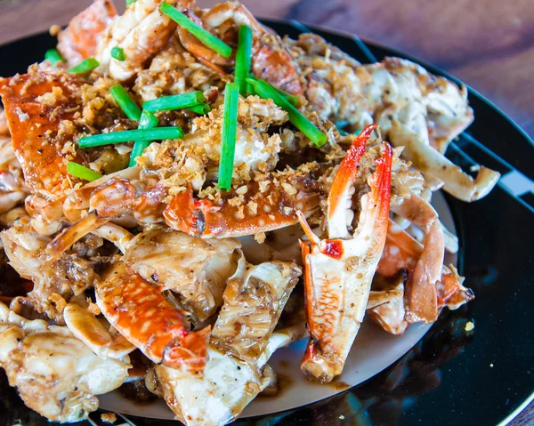 Crabe bleu cuit dans le style traditionnel thaïlandais — Photo