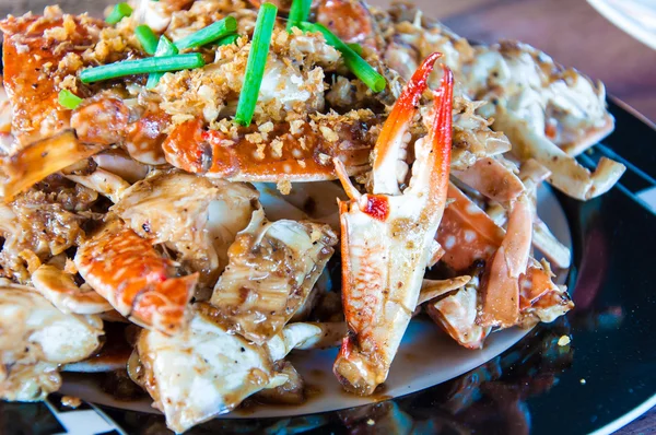 Crabe bleu cuit dans le style traditionnel thaïlandais — Photo