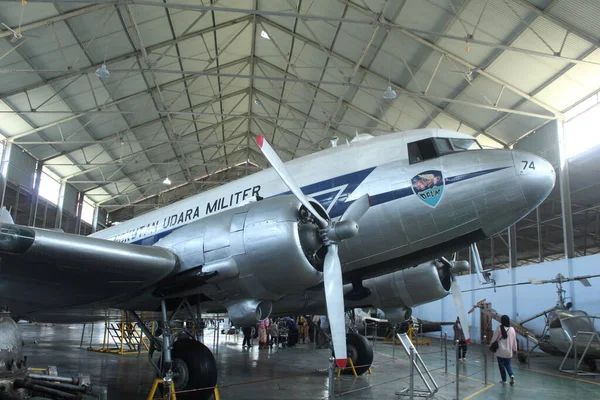 Indonesiska Flygvapnets Flygplan Visas Museet Pensionerat Flygplan — Stockfoto