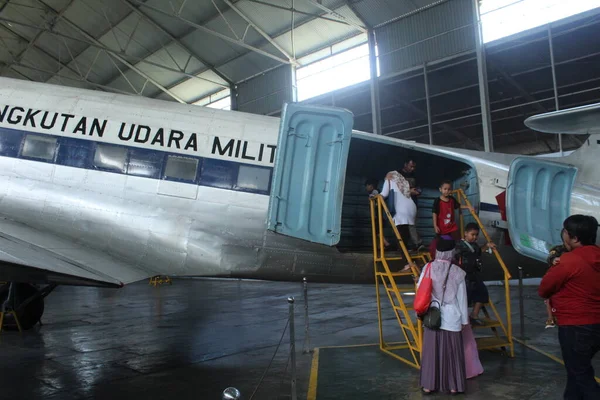 Aviones Fuerza Aérea Indonesia Exhibición Museo Avión Retirado —  Fotos de Stock