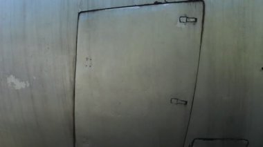 Yogyakarta, Endonezya, Temmuz 2022; Emekli olan ve Yogyakarta 'daki Uzay Müzesi' nde sergilenen Endonezya Hava Kuvvetleri 'ne ait askeri uçak.