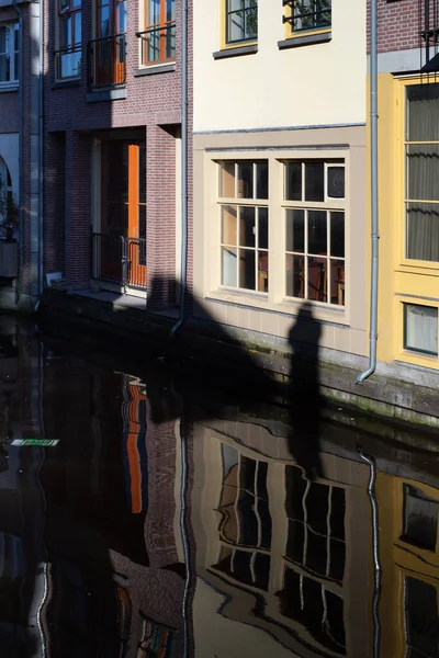 Дома Канале Амстердаме Нидерланды — стоковое фото