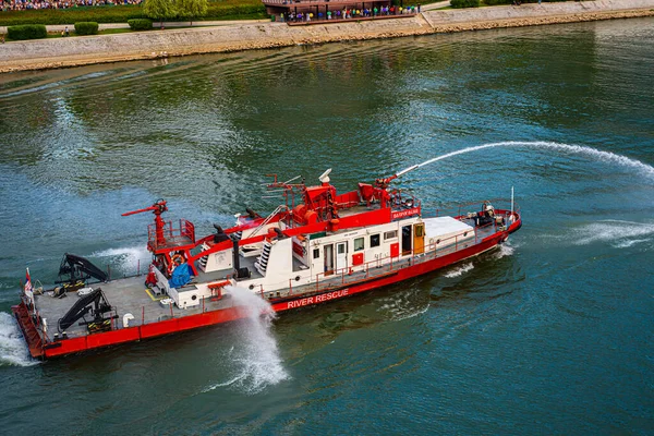 July 2022 Belgrade Serbia 17Th Belgrade Carnival Boats Sava Promenade —  Fotos de Stock