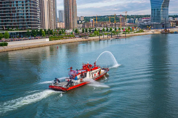 July 2022 Belgrade Serbia 17Th Belgrade Carnival Boats Sava Promenade — Foto de Stock