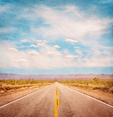dokulu ıssız yol