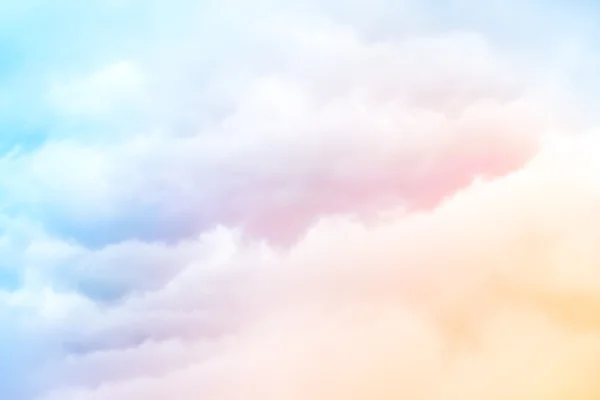 Wolken regenboog Stockafbeelding