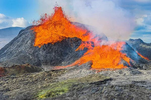 Volcanic Eruption Iceland Active Volcano Reykjanes Peninsula Strong Lava Flow — 图库照片